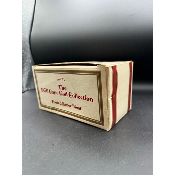 Vint Avon 1876 Cape Cod Collection Ruby Red Footed Sauce/Gravy Bowl - Picture 7 of 8